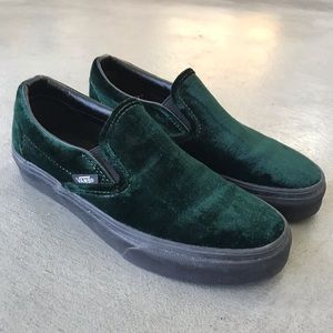 Van’s velvet slip on dark green- women’s sz 6.5